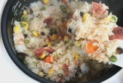 网红爆料咬米饭视频播放,这是何等美味诱惑！