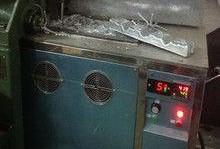 压铸机熔炉爆料视频